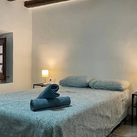 Espacioso Piso Con Entrada Independiente En Part Alta De Tarragona! Апартаменты *