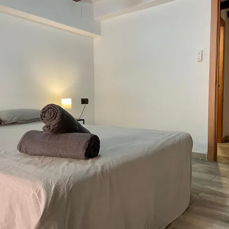 Espacioso Piso Con Entrada Independiente En Part Alta De Tarragona! * Таррагона